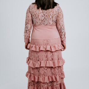 Robe en dentelle à volants lilas Everleigh